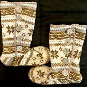 Women’s Cloth Boots